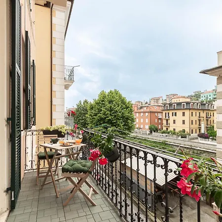 Valteiro Bay The Heart Of Just A Short Walk From The Sea 公寓 瓦拉泽